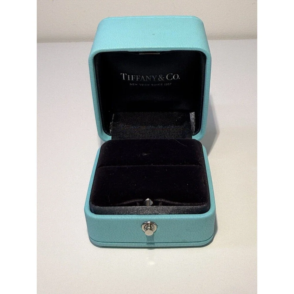 Tiffany & Co. Engagement Ring Box Authentic Turquoise Blue Presentation Box